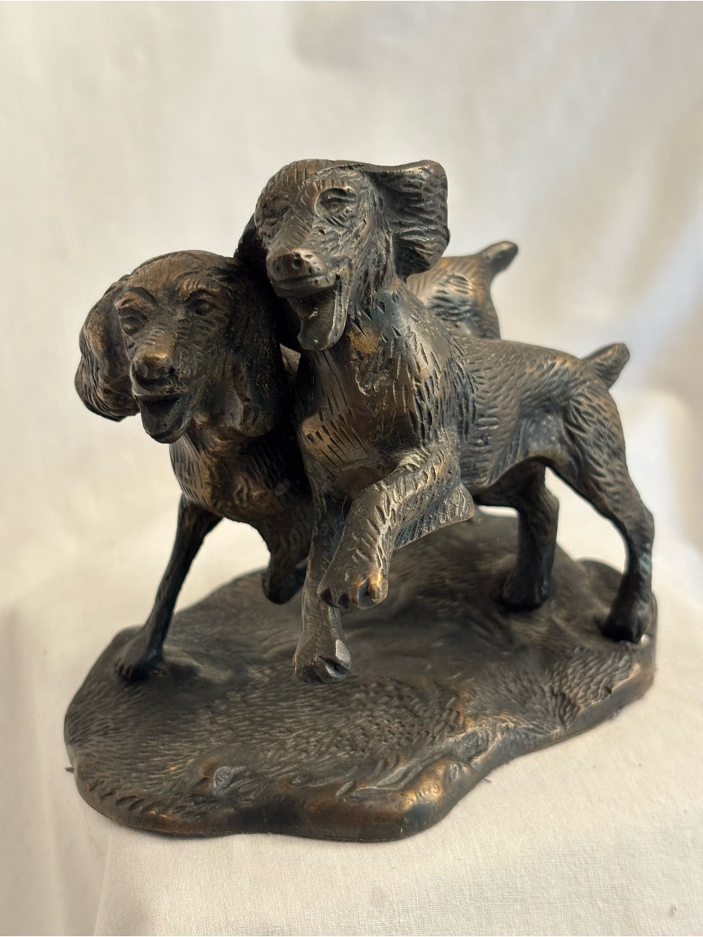 German Shorthaired Pointers Hunting Gun Bird Water Dogs Bronze Brass Art Statue